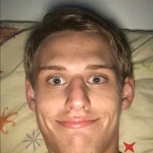 Meet your Posher, Jonathan